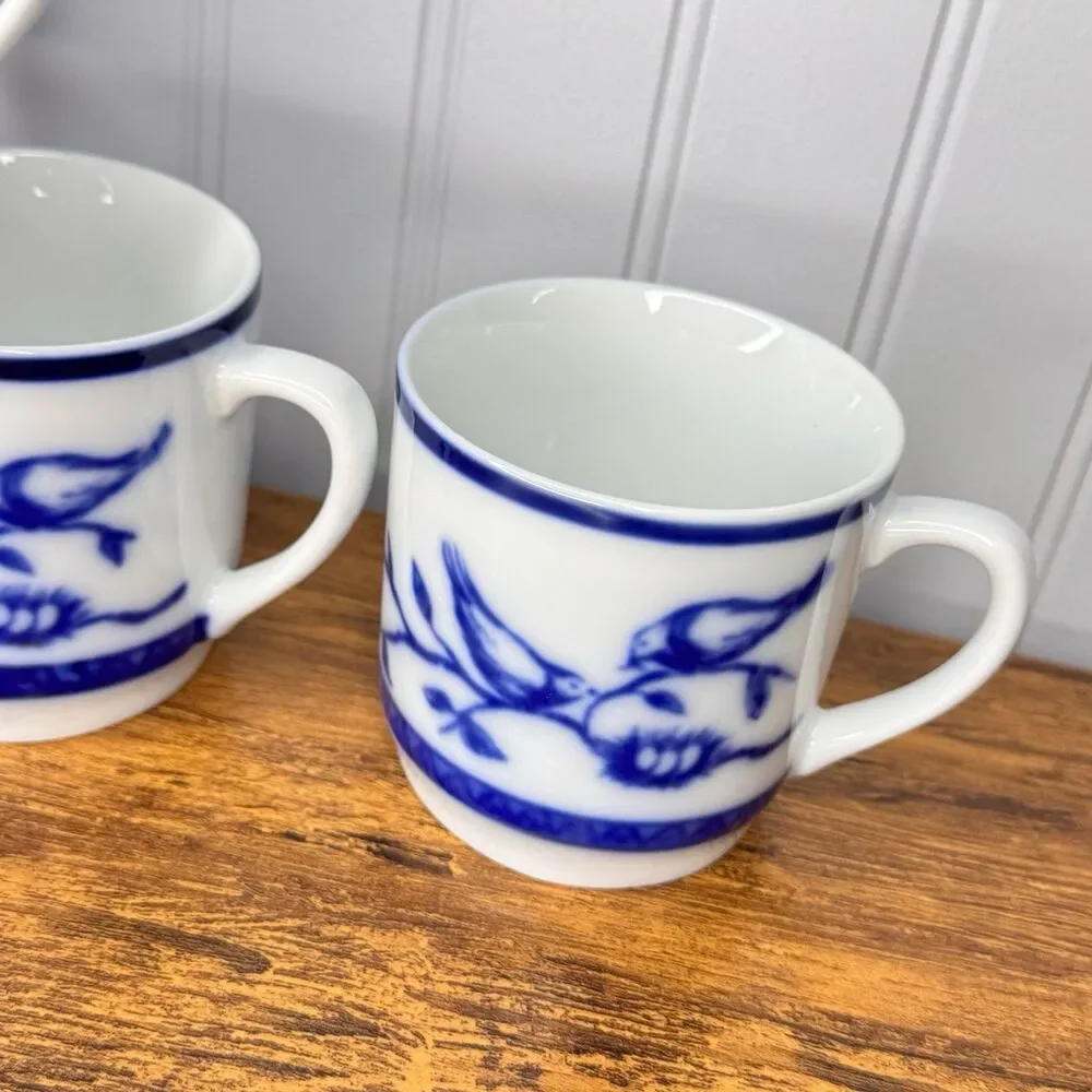 4 Williams Sonoma  Blue White Tea Coffee Cup Mugs Bird Birds on The Branch
